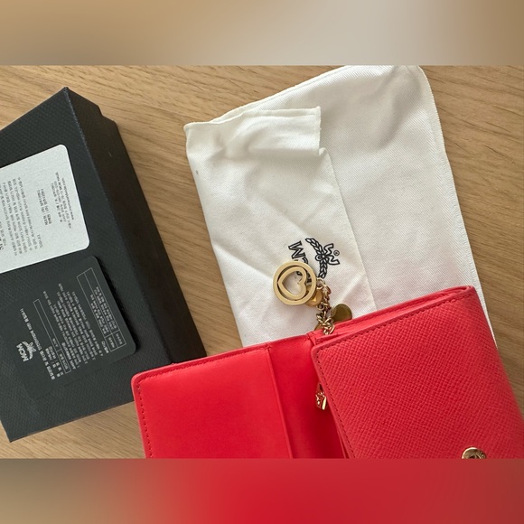 Mcm short wallet - Picture 3 of 8